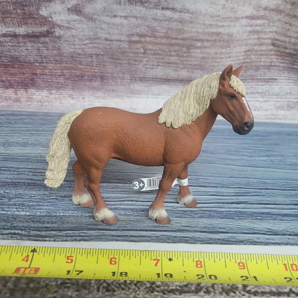 Schleich Horse Belgian Draft Chestnut 13941 new with tags